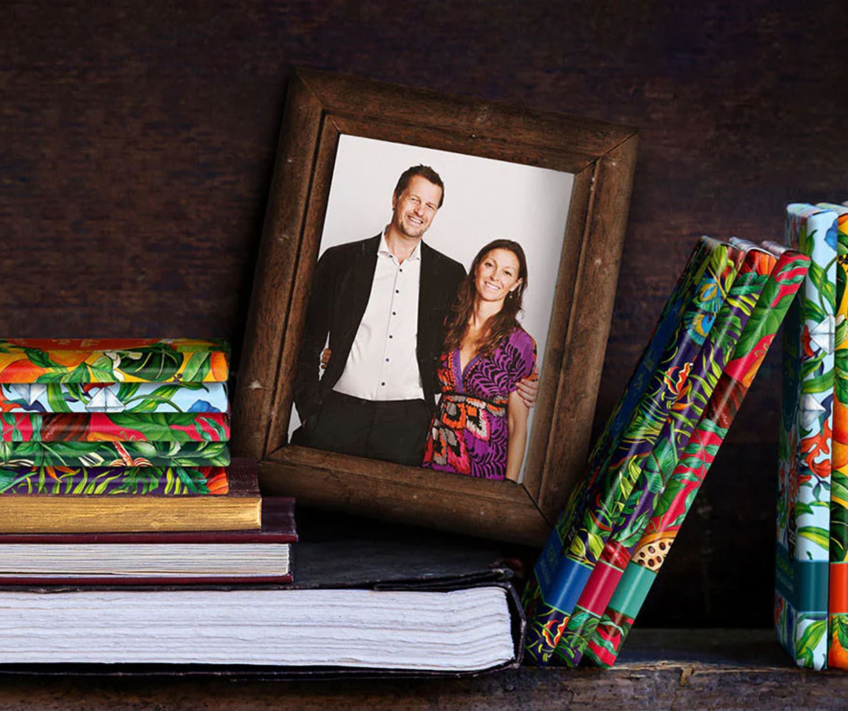 Chocolate & Love | Swiss Chocolate – Hello Chocolate